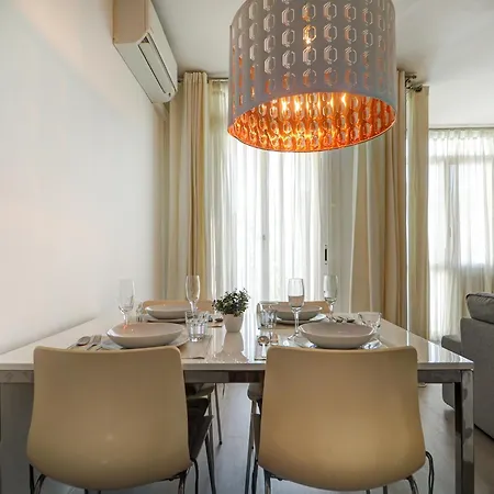 Warm Sands By Hello Homes * 锡切斯