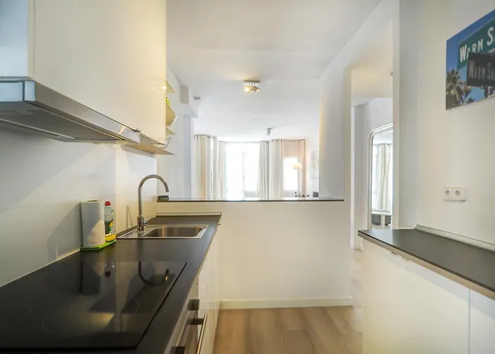 Warm Sands By Hello Homes 锡切斯