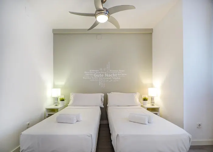 Warm Sands By Hello Homes 公寓