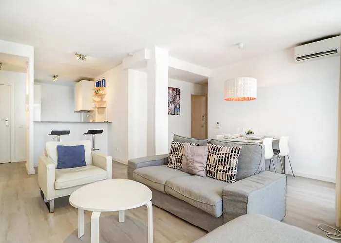 Warm Sands By Hello Homes * 锡切斯